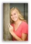 Use these simple to do portrait photography tips to shoot like a professional portrait photographer.  Copy these poses of young females