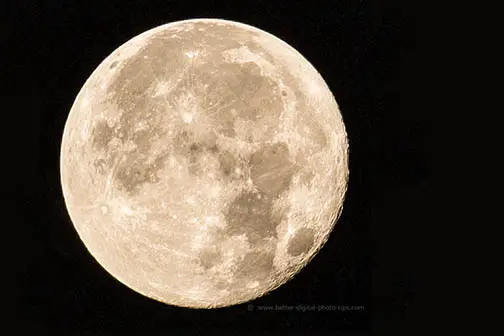 Moon photo shot with tripod