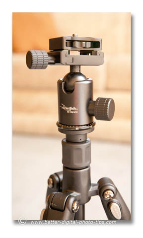 Rocketfish RF-TRP-47c carbon fiber tripod