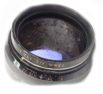 Spotless Shots: A Guide to Camera Lens Cleaning. Biggest mistakes revealed. How to clean a camera lens the right way.