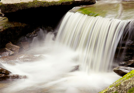 Use a tripod for motion blur-waterfall photography