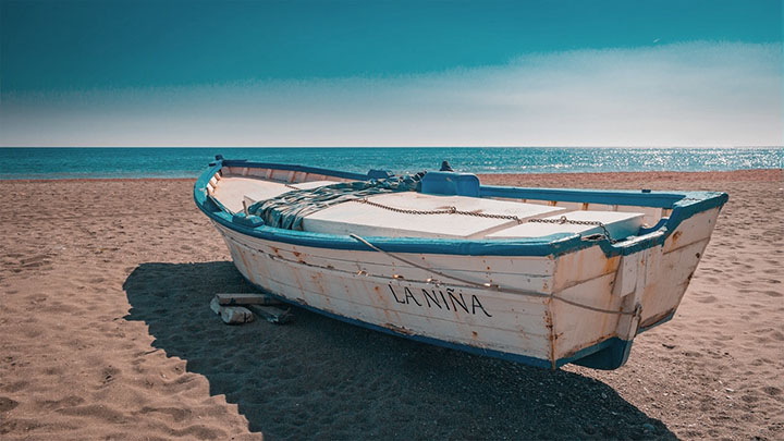 beach boat